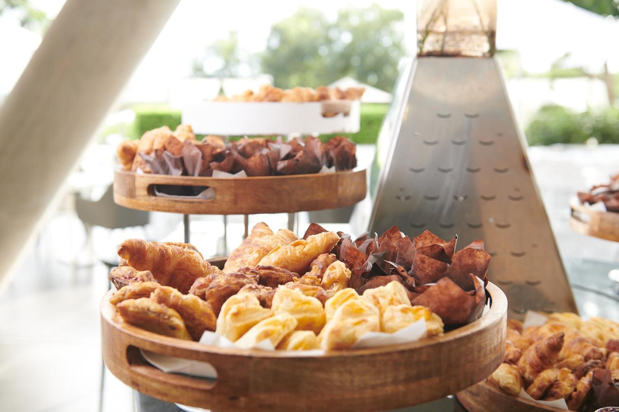 The Capital Pearls Hotel Durban Bagian luar foto A selection of pastries