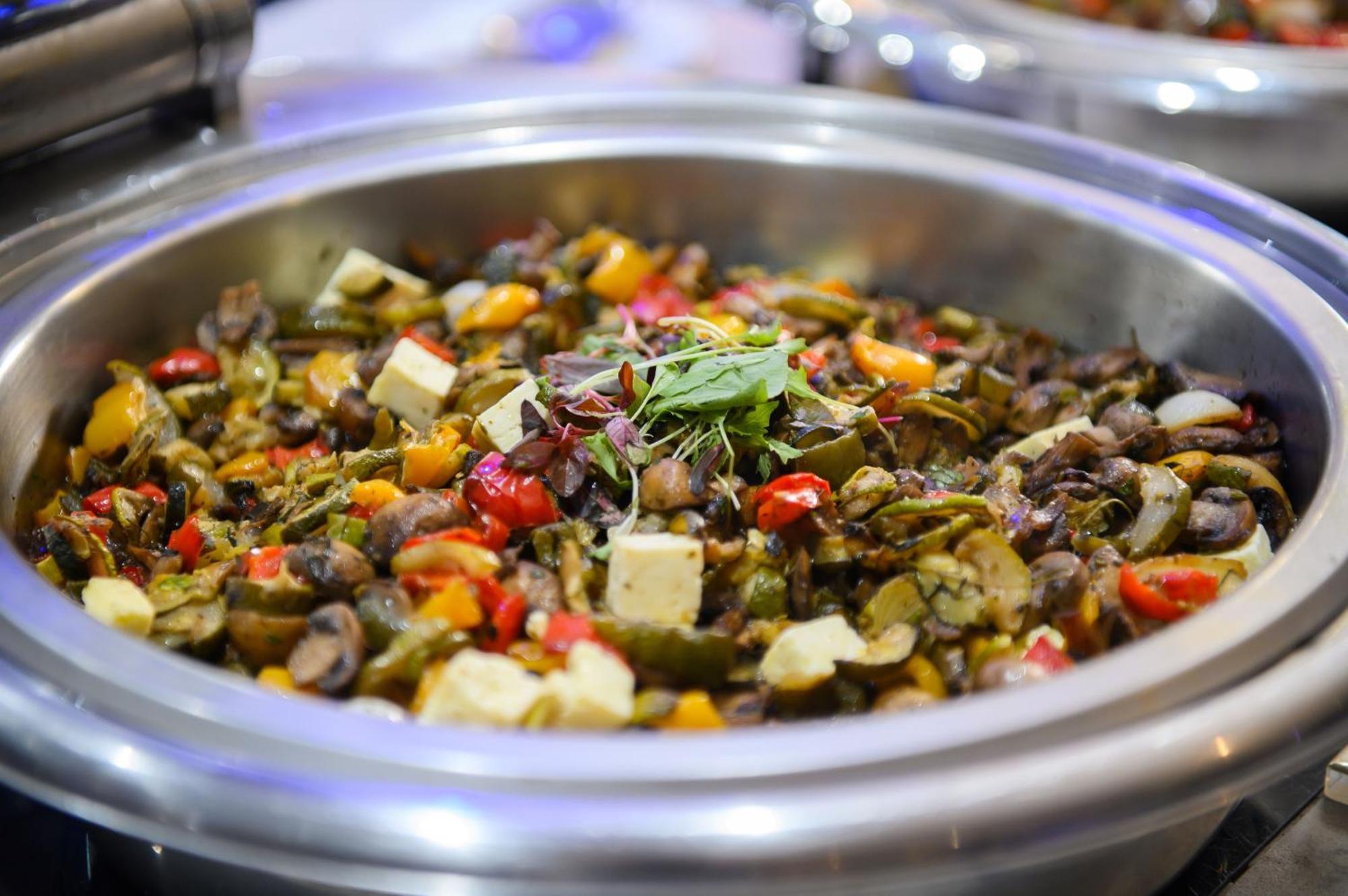 The Capital Pearls Hotel Durban Bagian luar foto A vegetarian dish